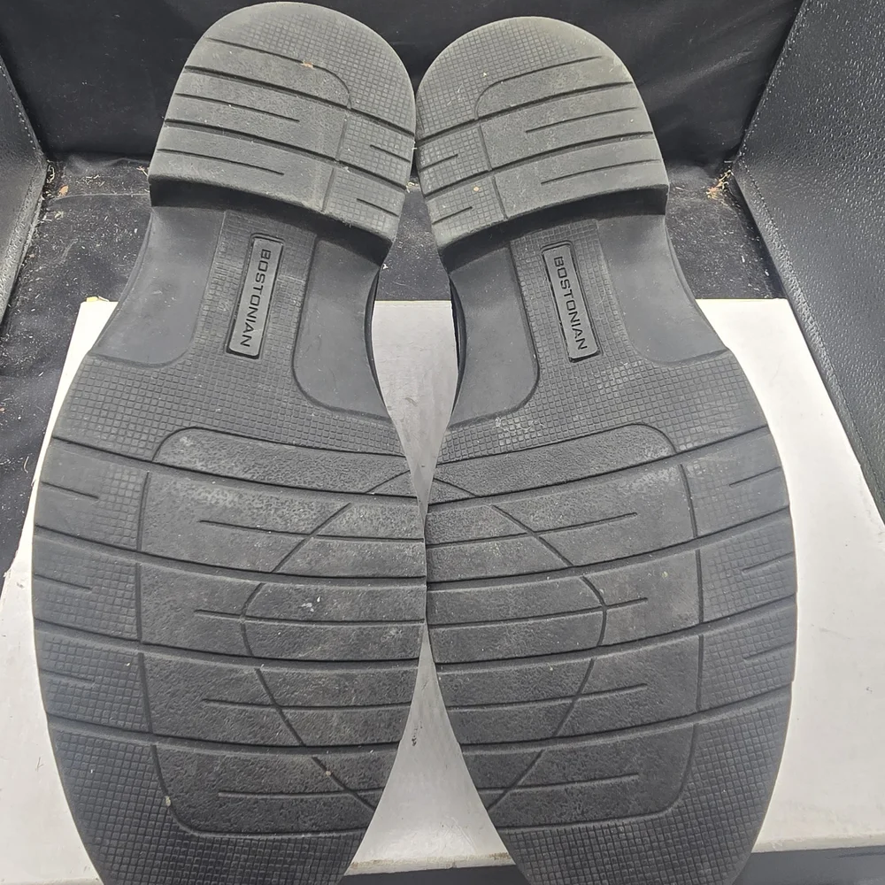 Bostonian Black Leather Boots‎